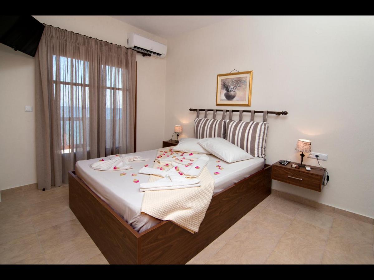 Stelios Apartments Skala Kallirakhis Bagian luar foto