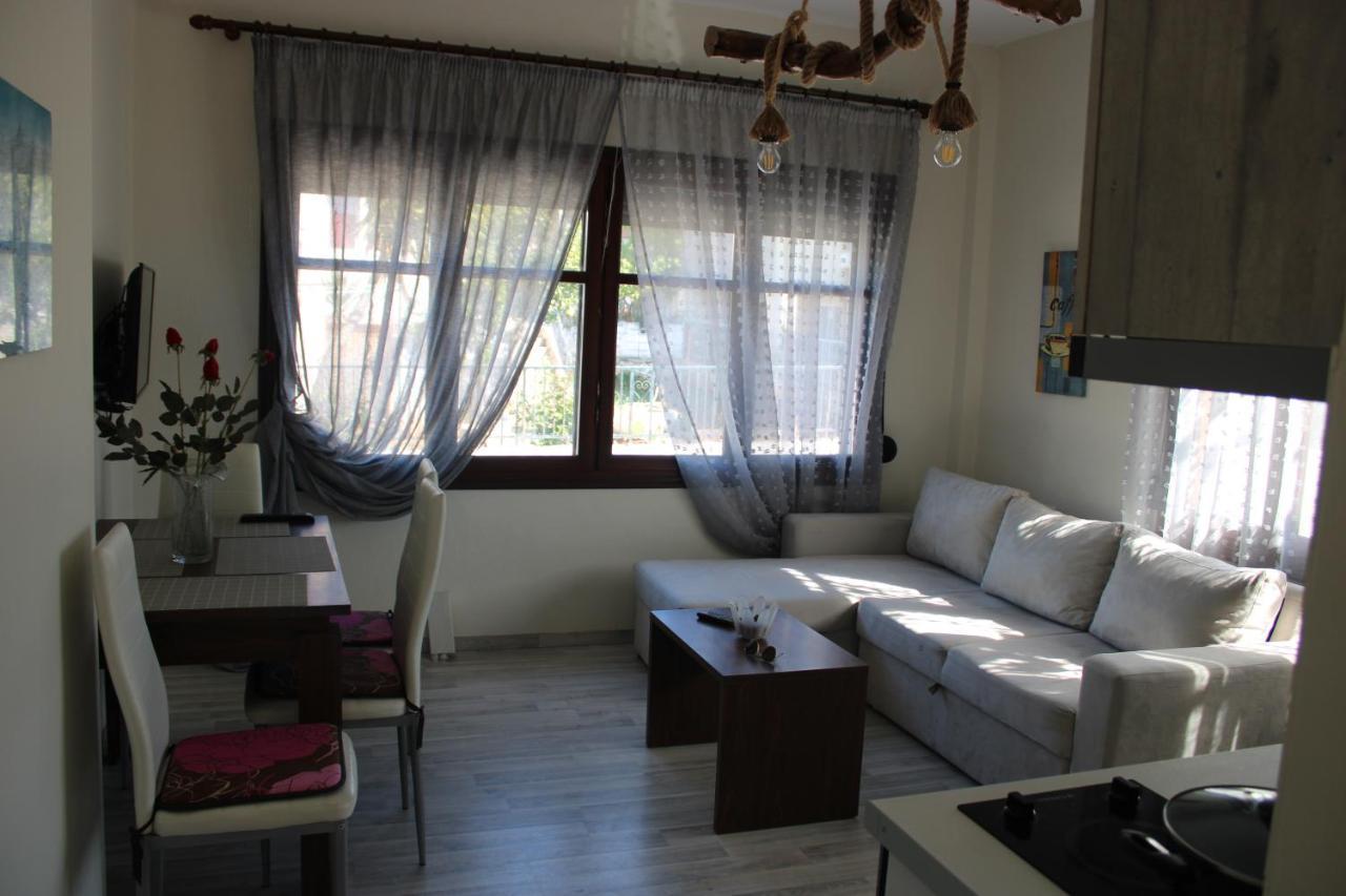 Stelios Apartments Skala Kallirakhis Bagian luar foto