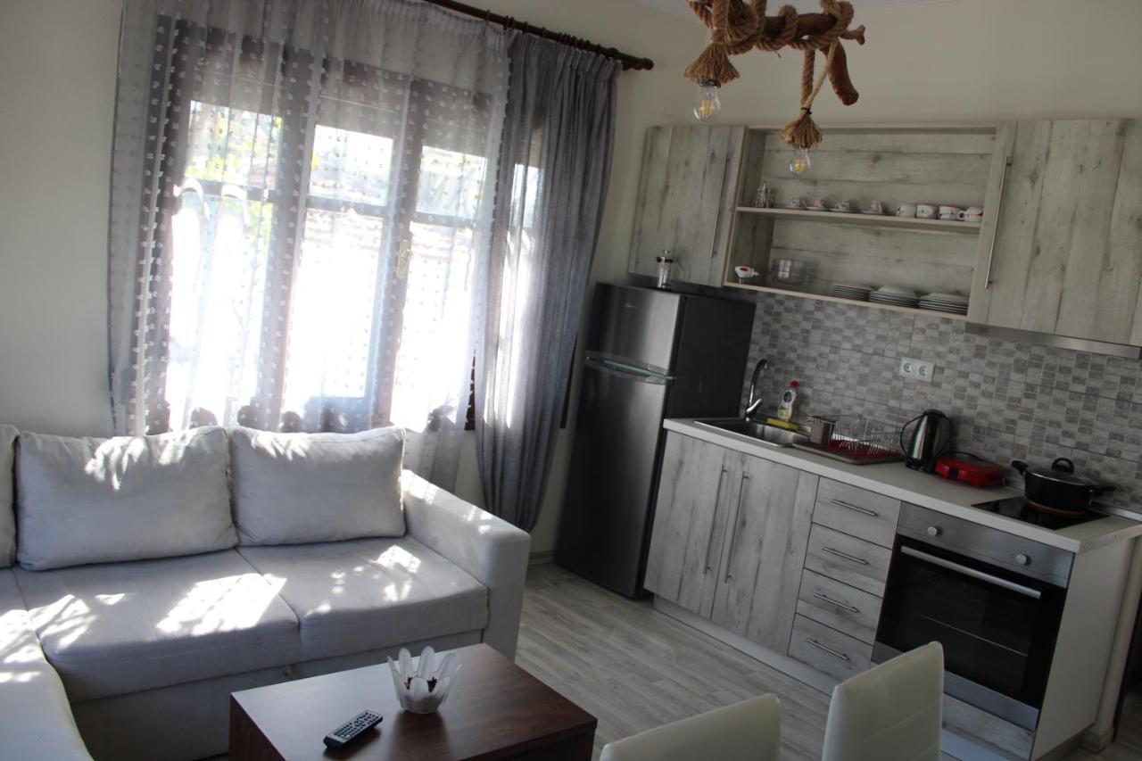 Stelios Apartments Skala Kallirakhis Bagian luar foto
