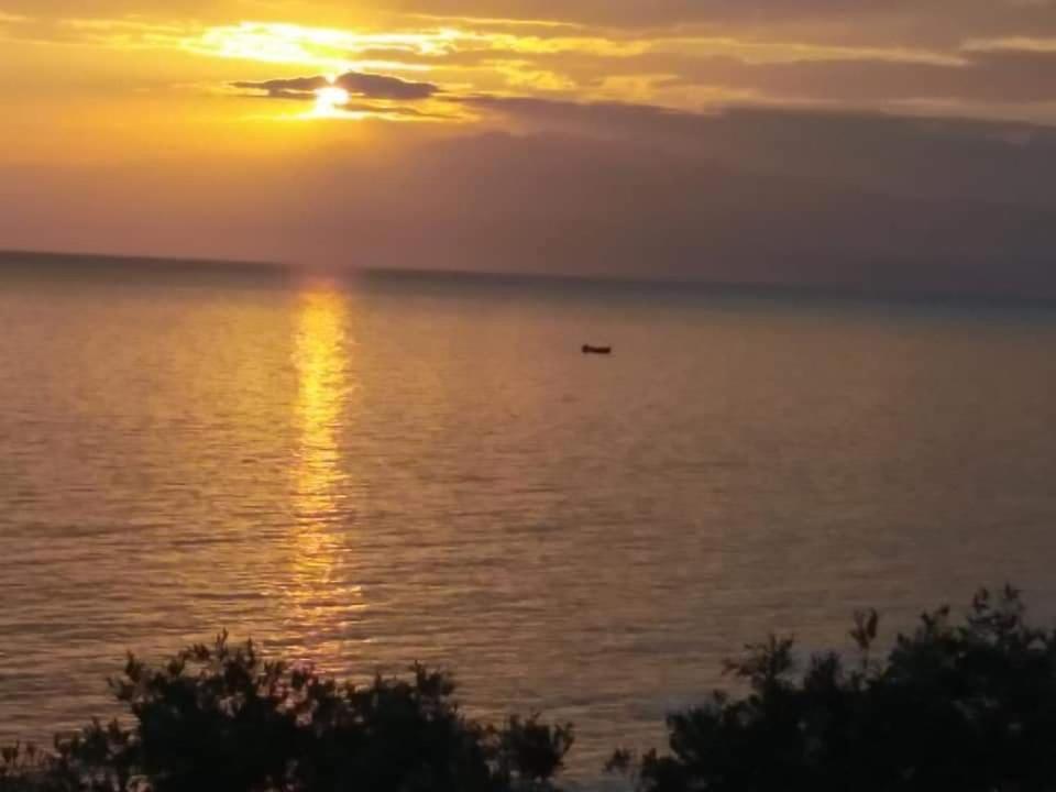 Stelios Apartments Skala Kallirakhis Bagian luar foto