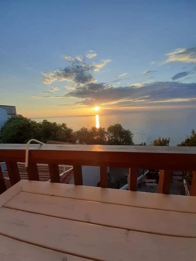Stelios Apartments Skala Kallirakhis Bagian luar foto