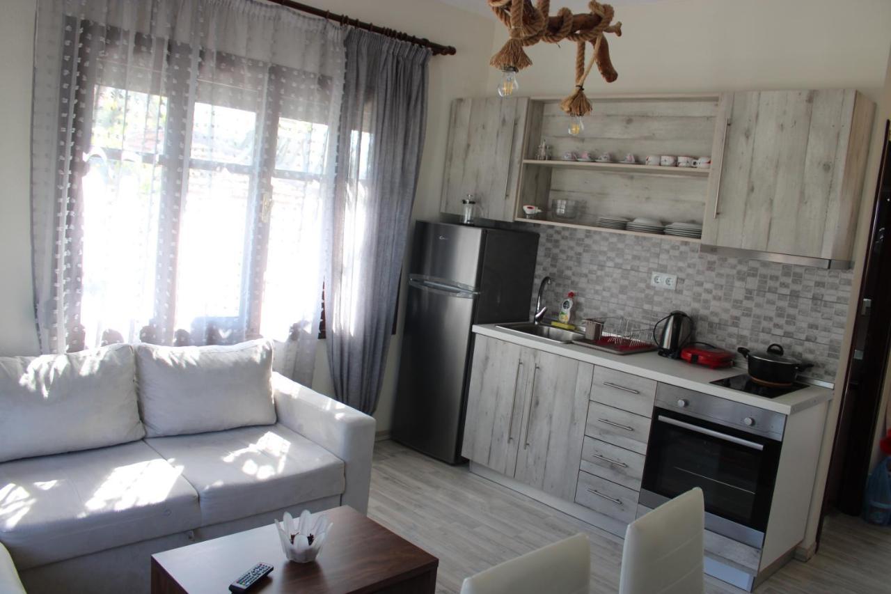 Stelios Apartments Skala Kallirakhis Bagian luar foto